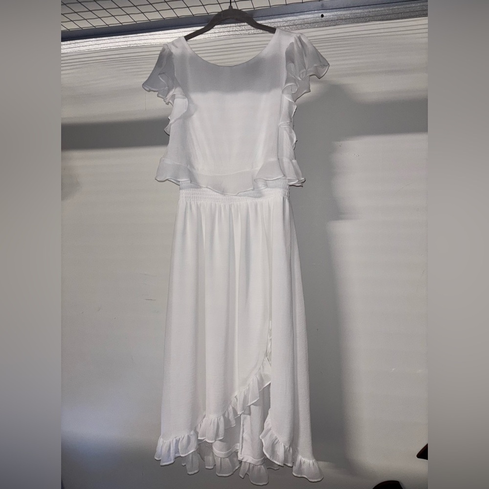 DKNY White Ruffle-Tier Maxi Dress